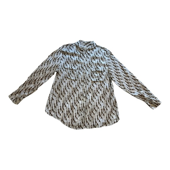 Chico’s Cheetah Print Blouse Button Down Long Sleeve - Size Large - Picture 2 of 14